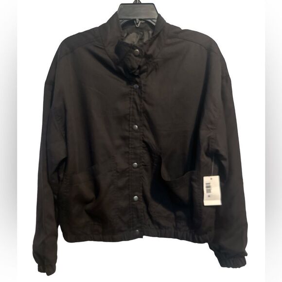 Sanctuary Jackets & Blazers - NWT Sanctuary Lined Black Matte jacket with pockets. Snap front